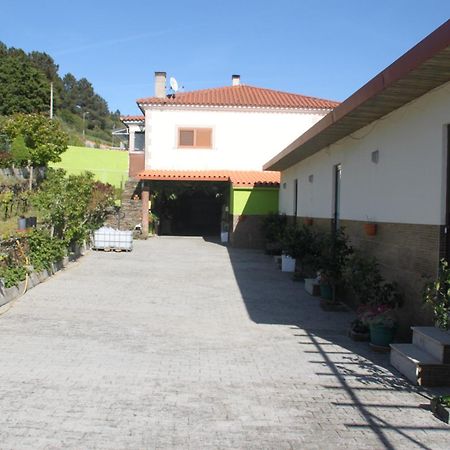 Quinta Pedreira Dos Anjos Hotell Provesende Exteriör bild